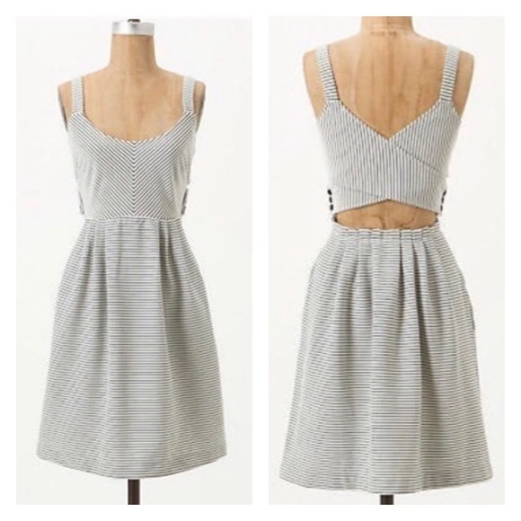 Anthropologie Dresses & Skirts - Anthropologie Postmark Mona Cross Back Dress XS